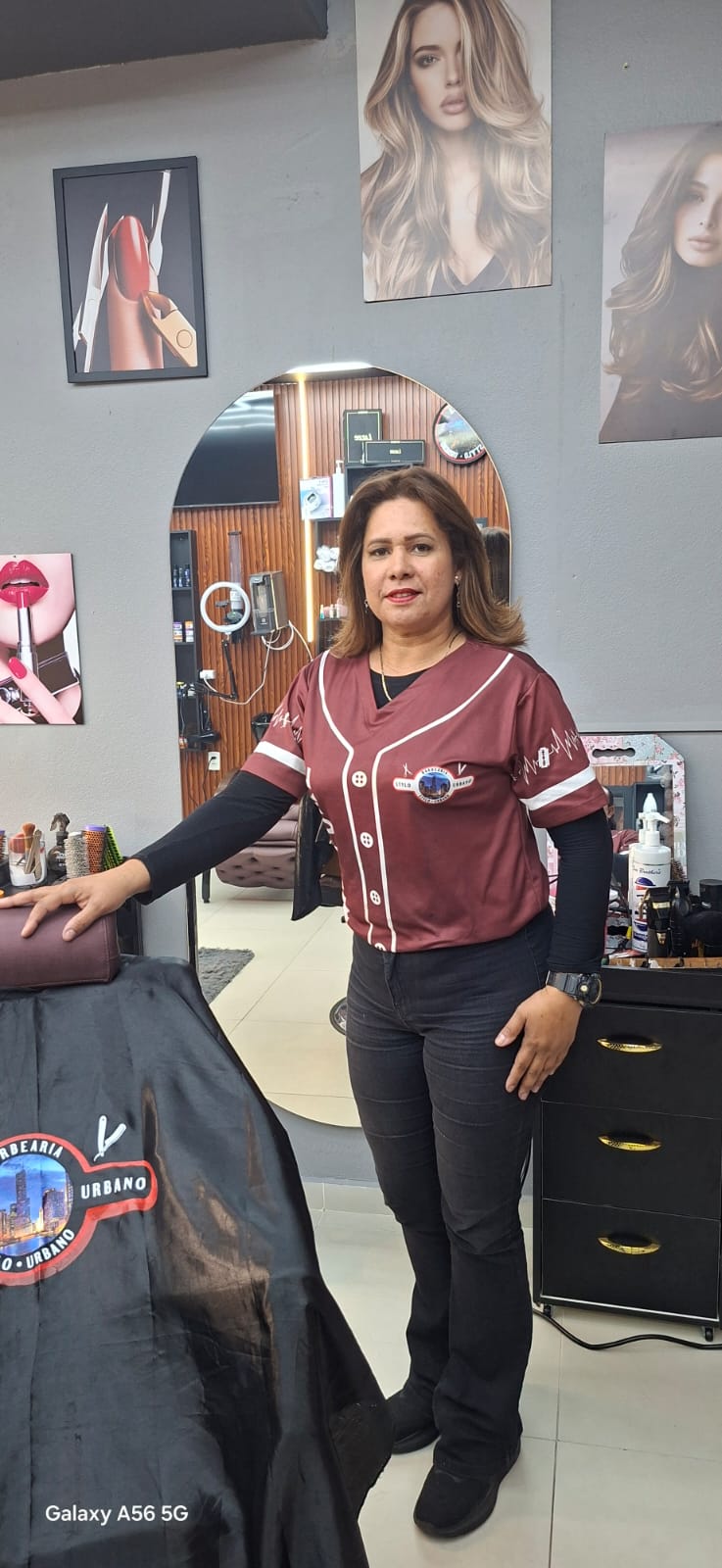 Cabeleireira sênior do Salão Stylo Urbano Itajaí